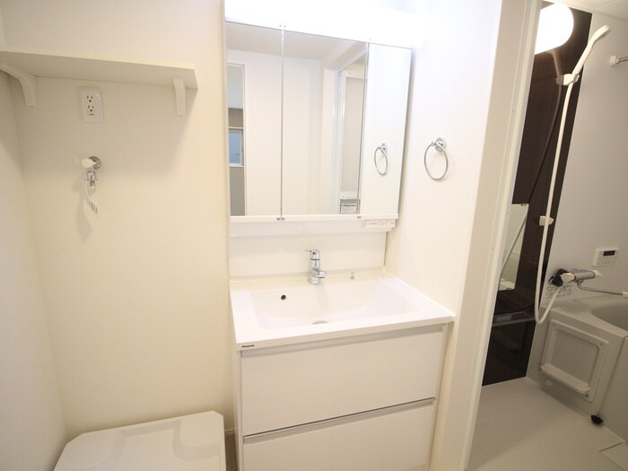 物件内観写真12　(洗面)