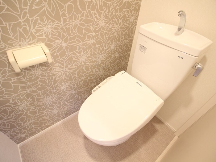 物件内観写真14　(トイレ)