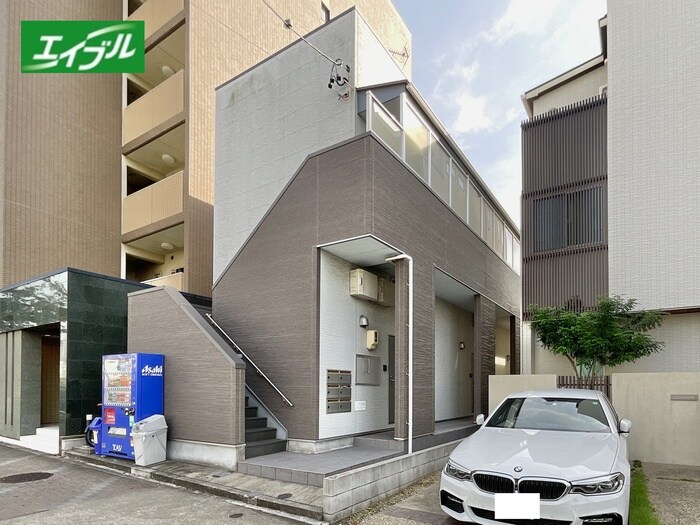 物件外観写真1　(外観写真)