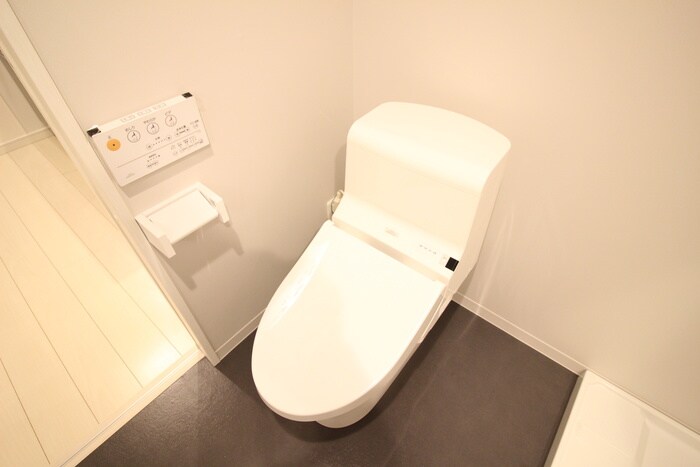 物件内観写真13　(トイレ)