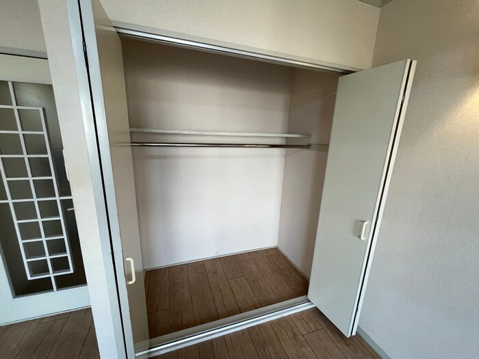 物件内観写真7　(収納)