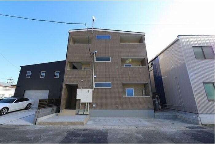 物件外観写真1　(外観写真)