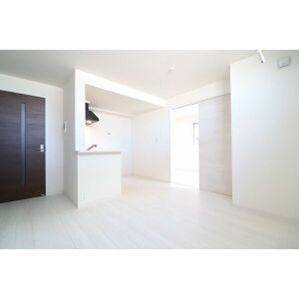 物件内観写真8　(内観写真)