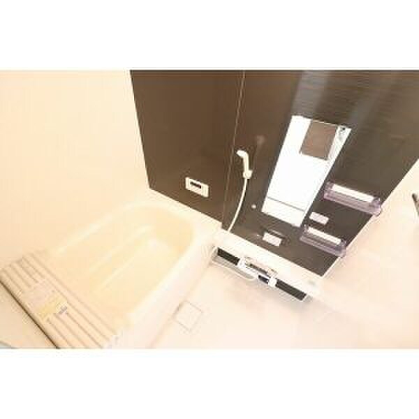 物件内観写真11　(バス／シャワールーム等)