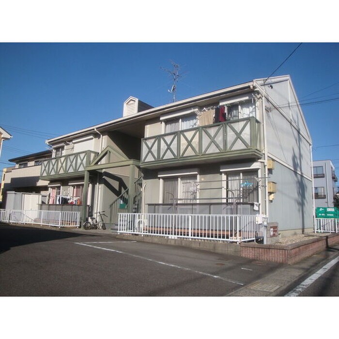 物件外観写真1　(外観写真)