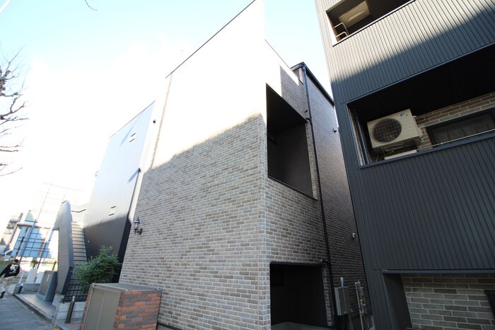 物件外観写真4　(外観写真)