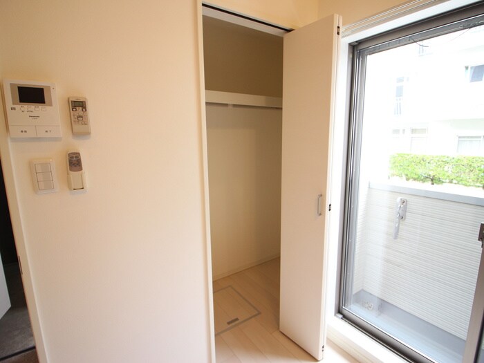 物件内観写真10　(収納)