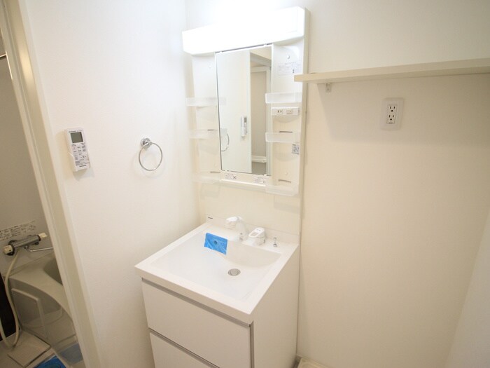 物件内観写真15　(洗面)