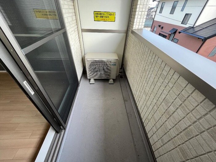 物件内観写真2　(ベランダ・バルコニー)