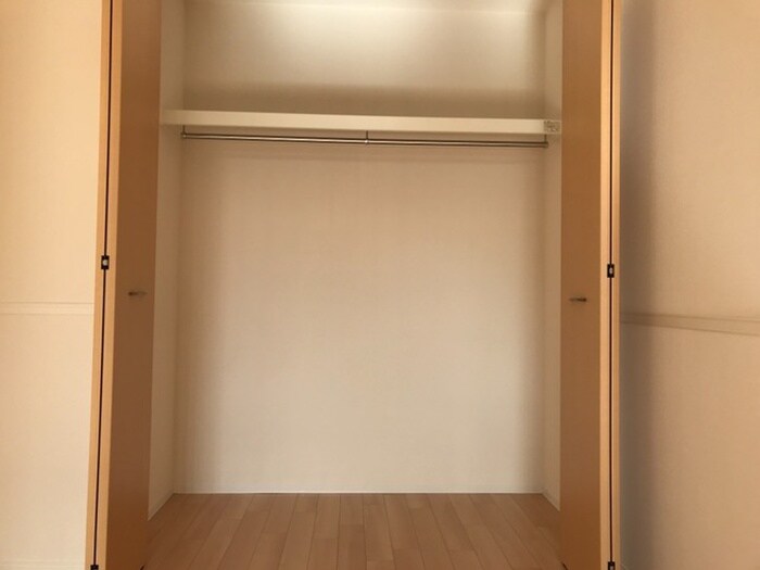 物件内観写真7　(収納)