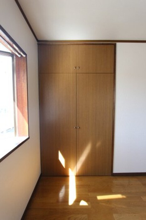 物件内観写真13　(収納)