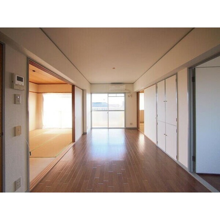 物件内観写真5　(居室)