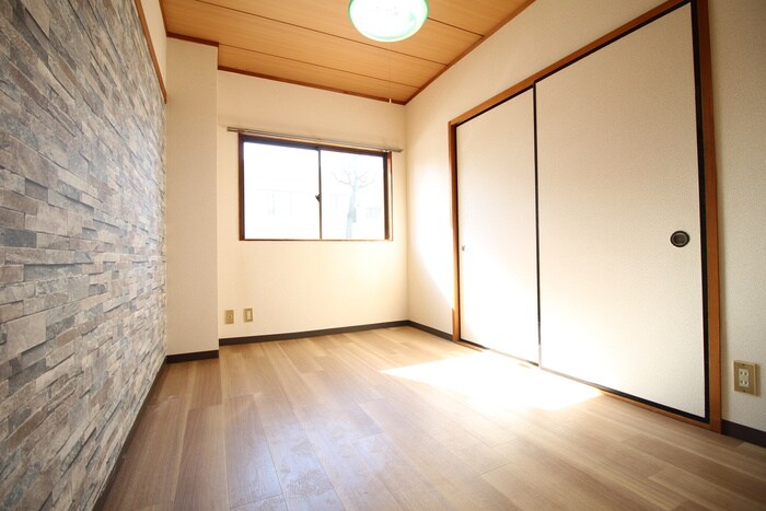 物件内観写真9　(居室)