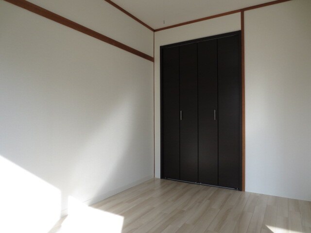 物件内観写真10　(居室)
