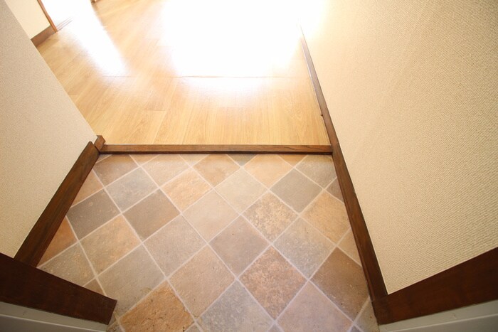 物件内観写真19　(玄関)