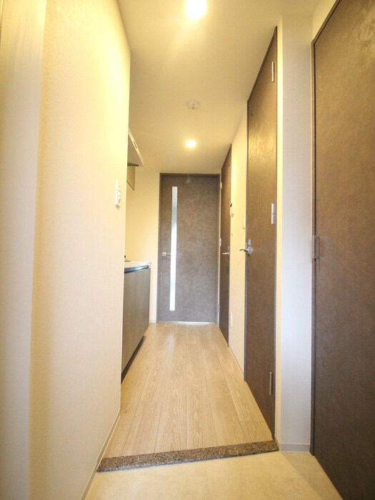 物件内観写真9　(廊下)