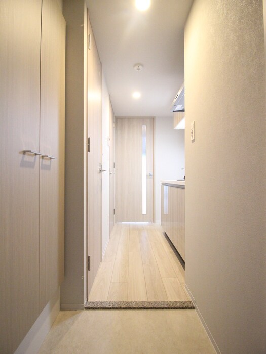 物件内観写真9　(廊下)