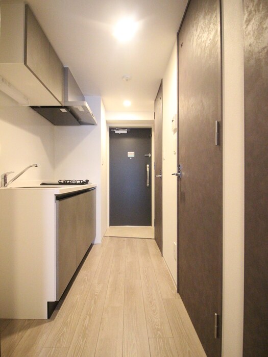 物件内観写真10　(廊下)