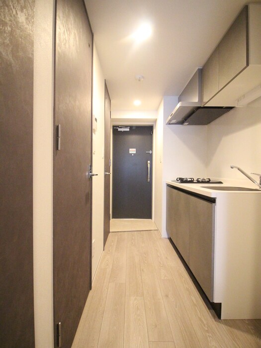 物件内観写真10　(廊下)