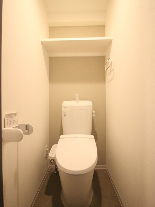 物件内観写真13　(トイレ)