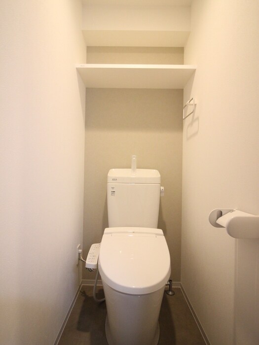 物件内観写真14　(トイレ)