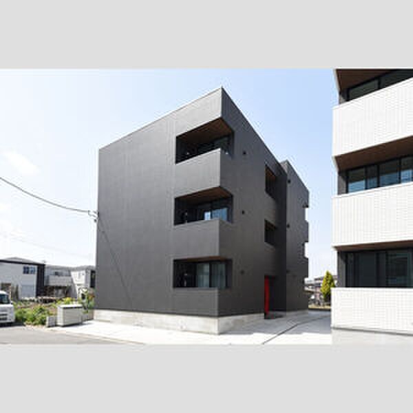 物件外観写真1　(外観写真)