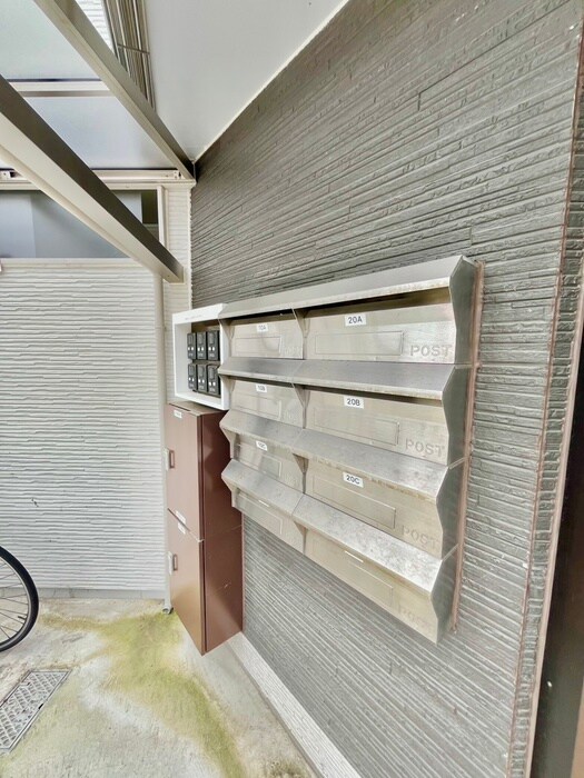 物件外観写真4　(建物設備)