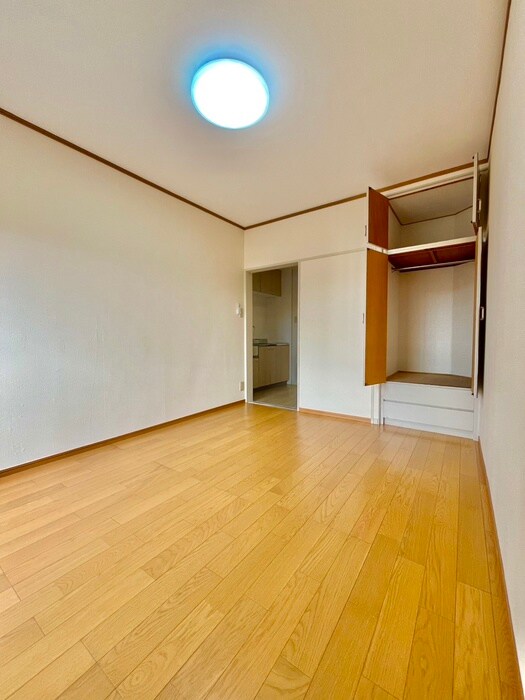 物件内観写真21　(居室)