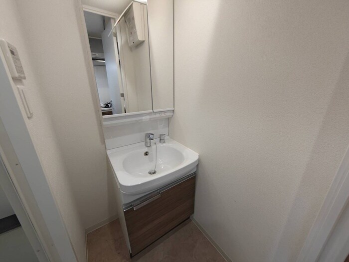 物件内観写真13　(洗面)