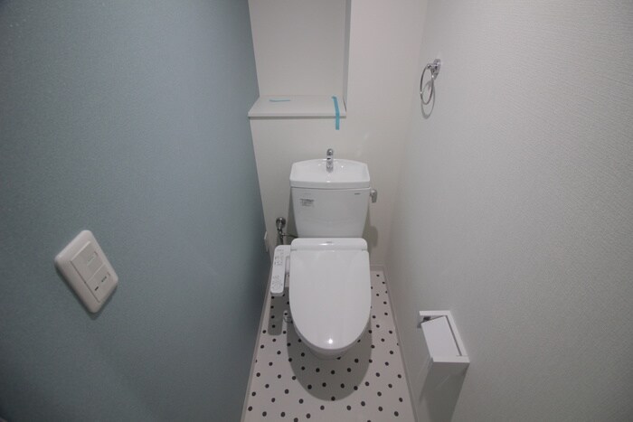 物件内観写真18　(トイレ)