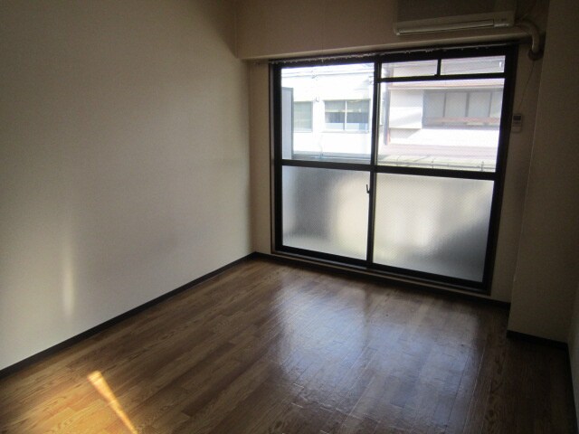 物件内観写真13　(居室)