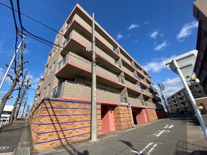 野村ｽﾃｲﾂ社台ｸﾞﾗﾝ･ｺﾘﾅ(104)外観写真