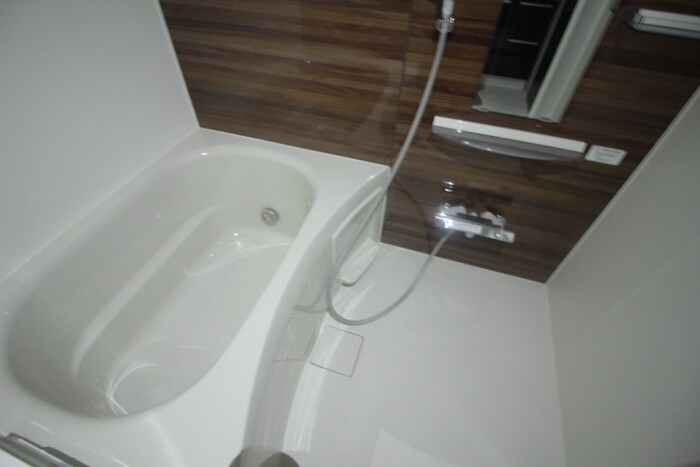 物件内観写真10　(バス／シャワールーム等)