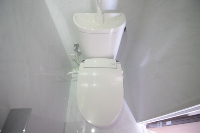 物件内観写真13　(トイレ)