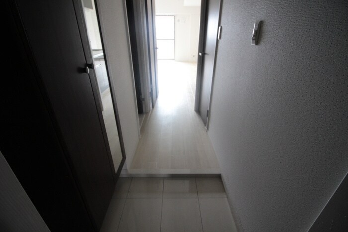 物件内観写真22　(玄関)