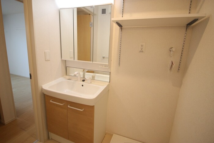 物件内観写真13　(洗面)