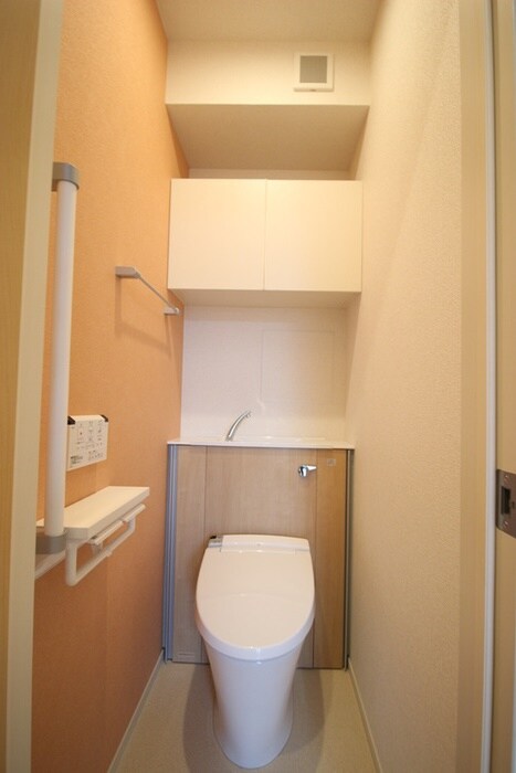 物件内観写真15　(トイレ)