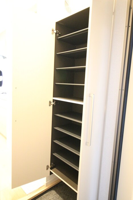 物件内観写真21　(靴箱)