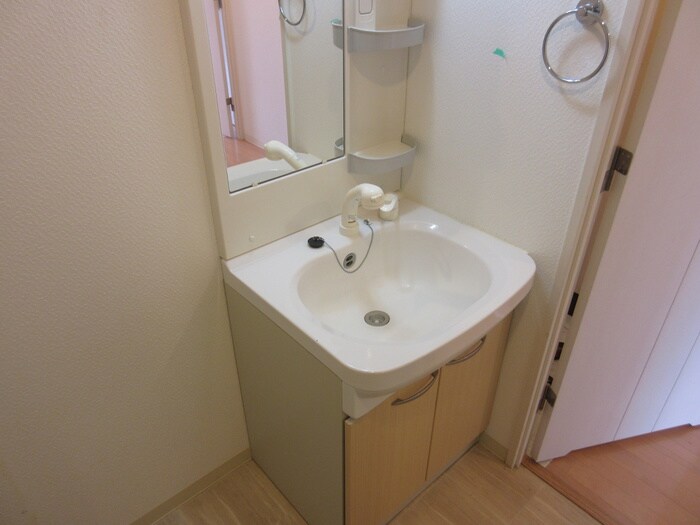 物件内観写真10　(洗面)