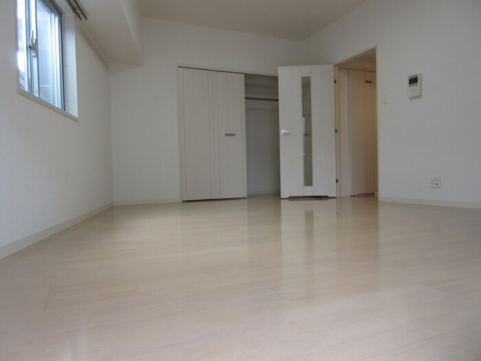 物件内観写真11　(居室)