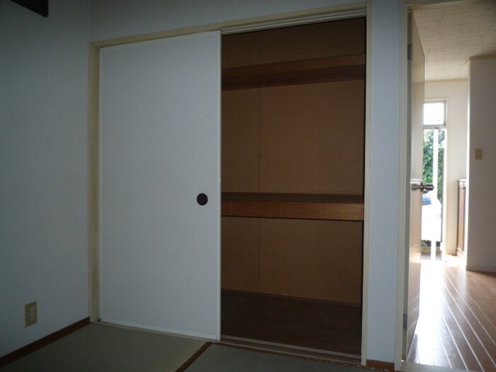 物件内観写真13　(洗面)