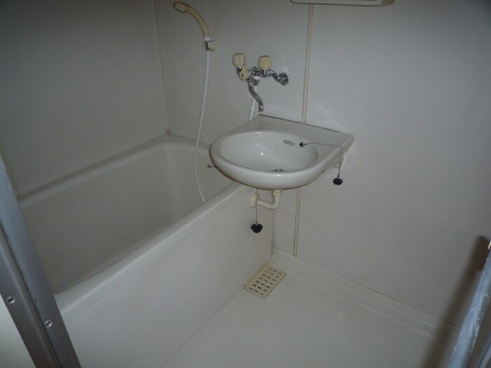 物件内観写真14　(バス／シャワールーム等)