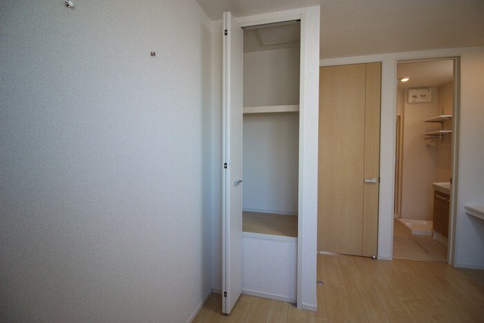 物件内観写真13　(居室)