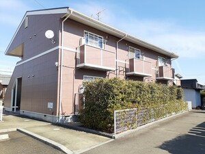 メイプルリ－フ外観写真