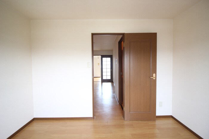 物件内観写真16　(居室)