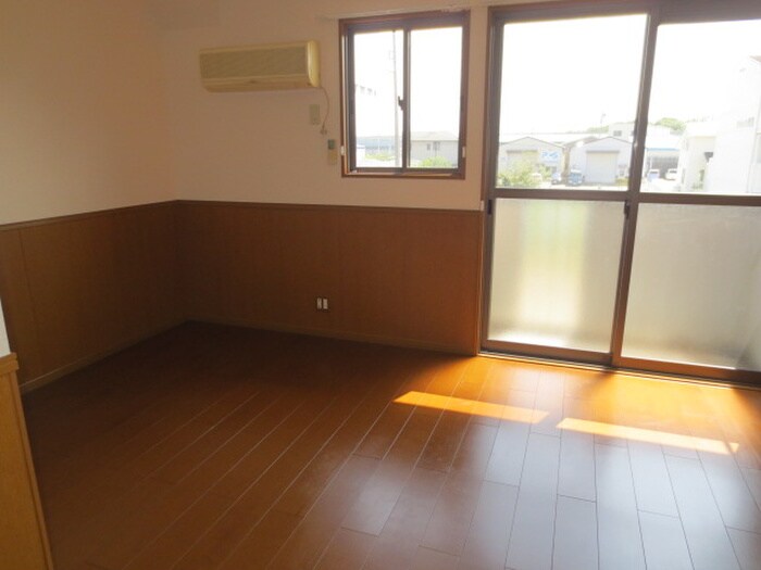 物件内観写真9　(内観写真)