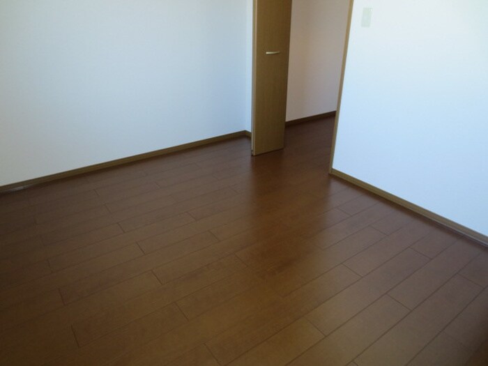 物件内観写真10　(内観写真)