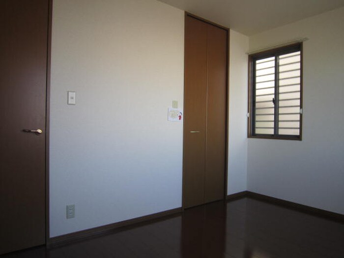 物件内観写真12　(居室)