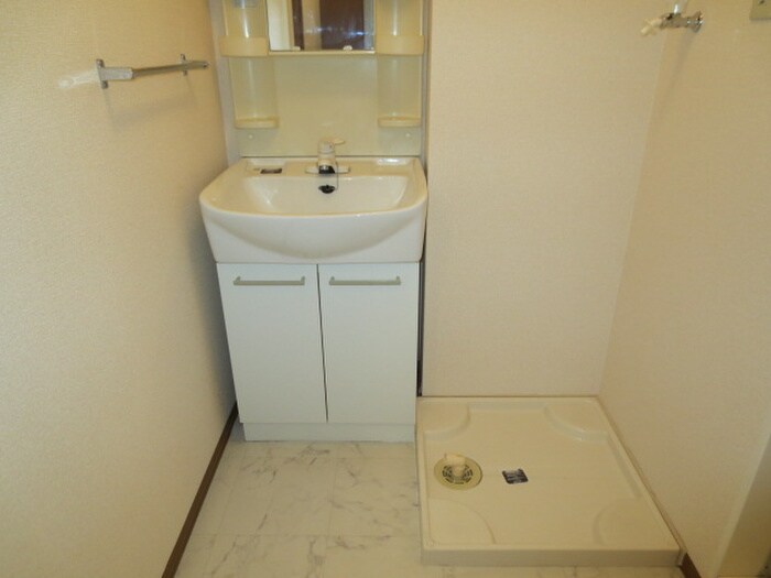 物件内観写真13　(洗面)