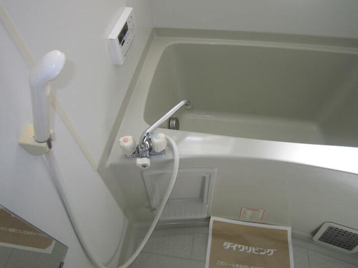 物件内観写真16　(バス／シャワールーム等)